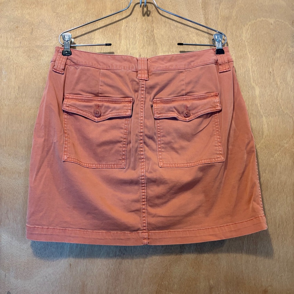 Women's Cargo Pocket Skort in Burnt Orange - Picture 2 of 16